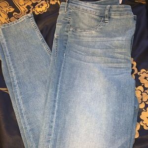 H & M Skinny Jeans